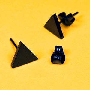 BLACK TRIANGLE STUDS