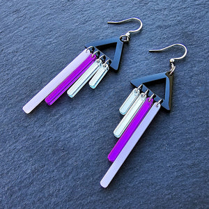 DEMISEXUAL CHIMETTES DANGLES