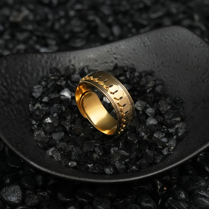 DIMITRI SNAKE SCALE WIDE ADJUSTABLE RING | Gold